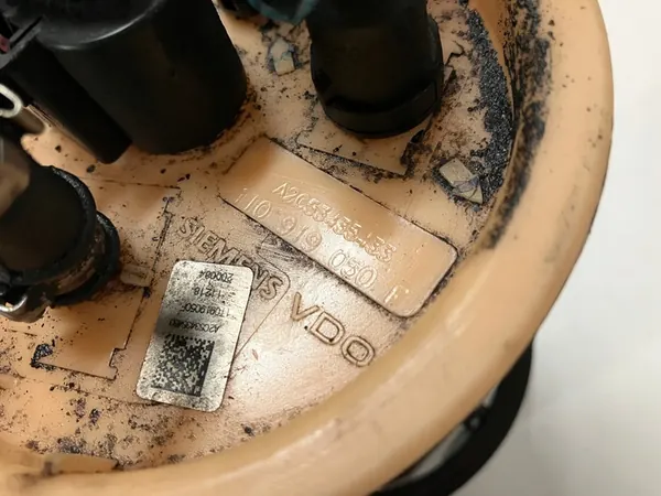 Flutuador da bomba de combustível 2.0 TDI 140 CV Touran 1T3 10-15 OEM image 3