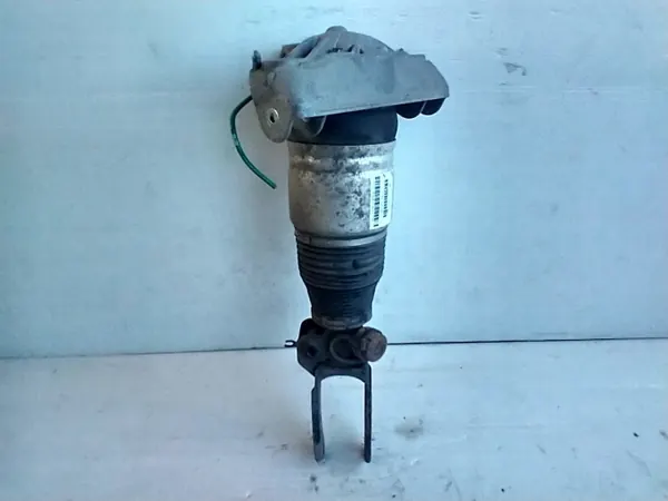 OEM 7L8616040A Amortecedor Ar Audi Q7 Dianteiro Direito image 6