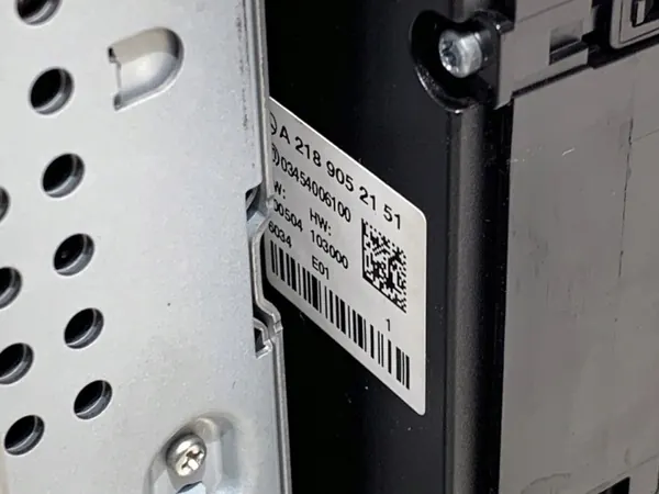 Radio Mercedes OEM A2189000508 Lecteur Multimédia 2012-2017 image 4