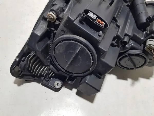 XENONLAMP RECHTS VOOR MERCEDES W207 C207 A2078200639 image 9