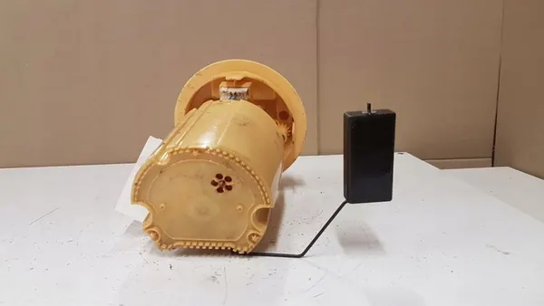 Brandstofpomp PEUGEOT 207 1.6L Diesel 2007 9680962080 image 3