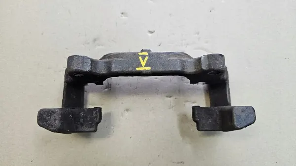 VW GOLF V AUDI SEAT SKODA Etupuolen Puristuskiinnike OEM image 2