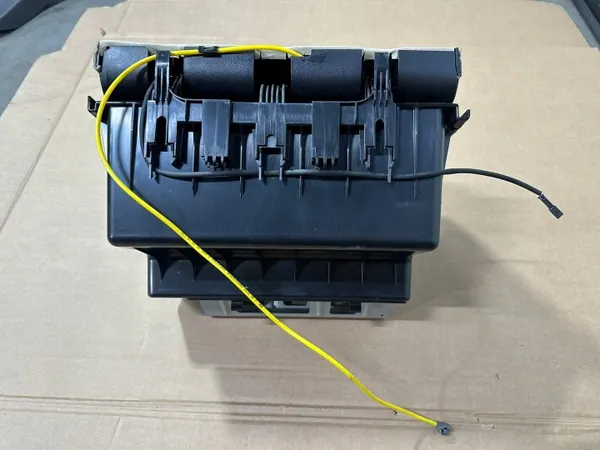Vasen takahylly OEM A2308101121 Mercedes SL R230 image 10