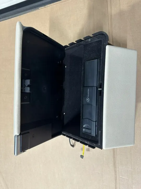 Vasen takahylly OEM A2308101121 Mercedes SL R230 image 7