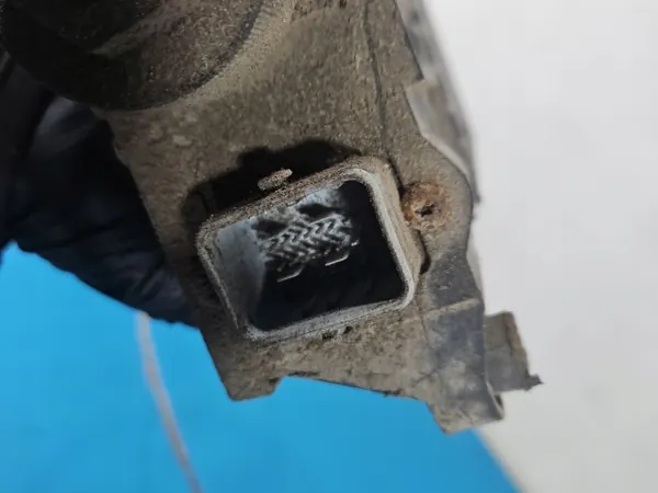 Sähköinen käsijarru OEM SNF500120 Land Rover image 7