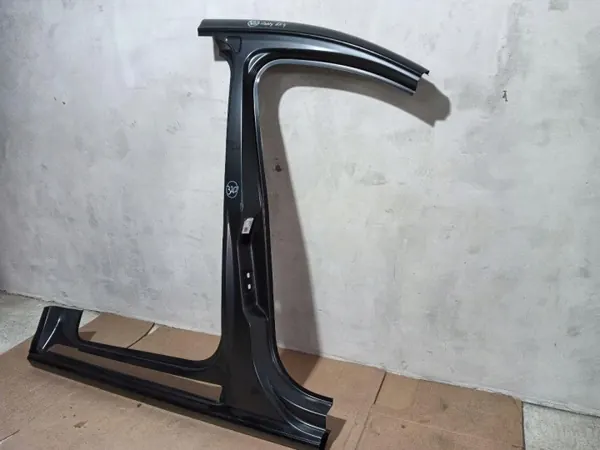 Poteau Droit Couverture VW Caddy OEM 2K4809844 image 3