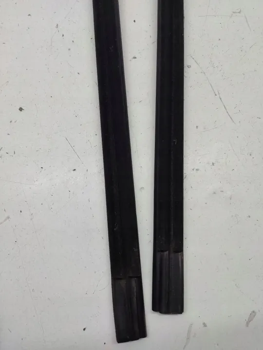 Moldagem de janela BMW M3 2005 OEM S521262R image 8