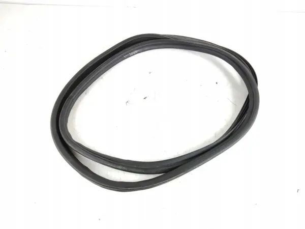 Junta maletero Kia EV6 OEM RZV67246 - Usado image 2