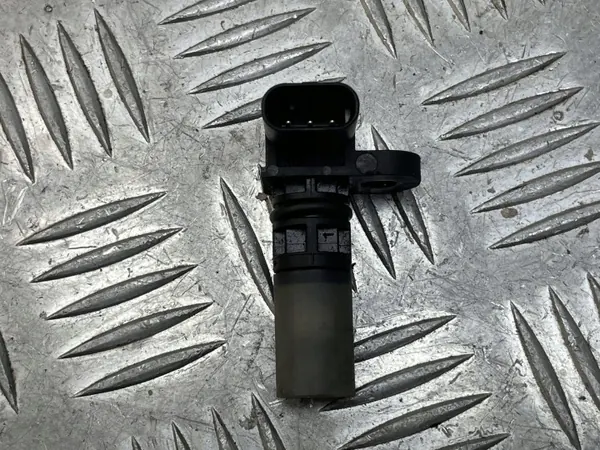 Sensor posición cigüeñal Mercedes OEM A2569050100 image 3
