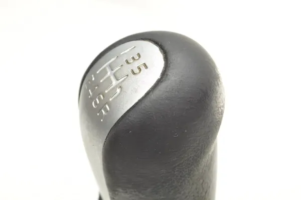 Volvo V50 2.4 D5 Växelspak OEM 31259288 image 9
