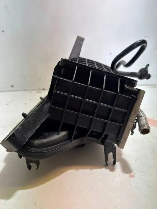 Intake Manifold VW PASSAT B7 03C145749B image 3