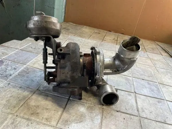 2006 Toyota Corolla Verso Turbocharger 2.2D 172010R011 image 2