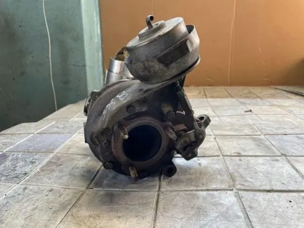 2006 Toyota Corolla Verso Turbocharger 2.2D 172010R011 image 3