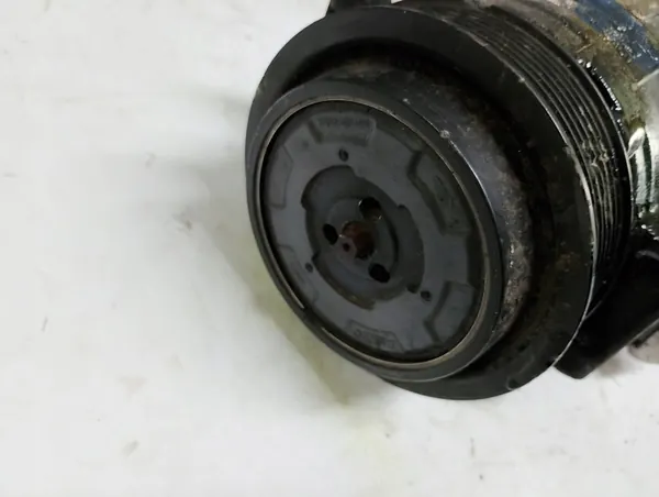 Compresor de AC Mercedes A0012302611 image 4