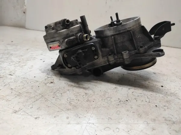 Distributeur Essence Mercedes W124 3.0 OEM 0438121033 image 3
