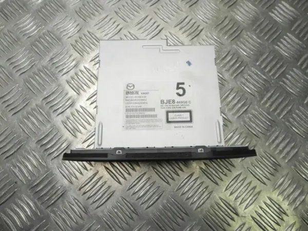 CD-Wechsler Mazda 3 2016 OEM BJE8-669G0C image 3
