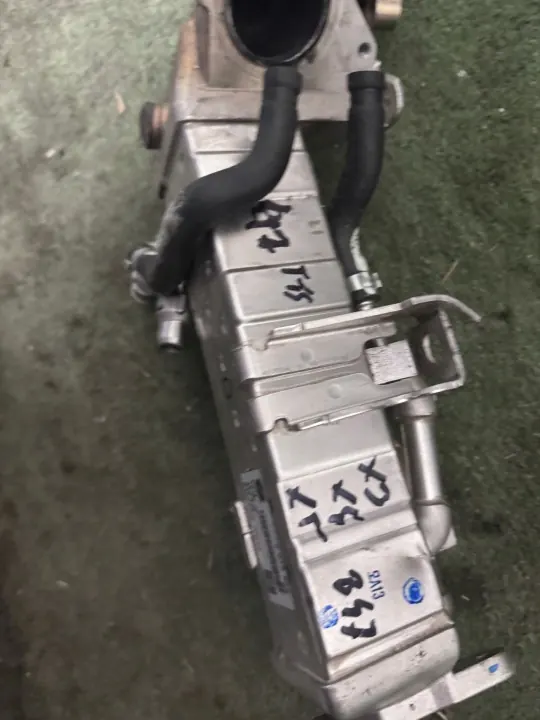 Arrefecedor válvula EGR BMW OEM 8473202 8513132 - Usado image 5