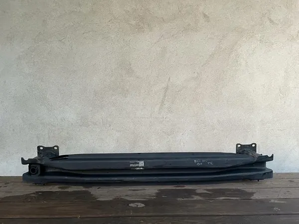 VW Polo IV 9N HB 01-05 Takapuskurautakappale OEM image 2