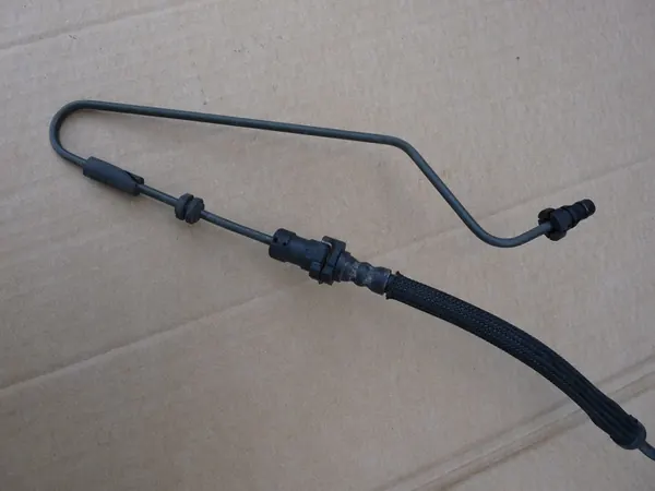 Tuyau de Débrayage AUDI A4 B8 8K1721465D image 5