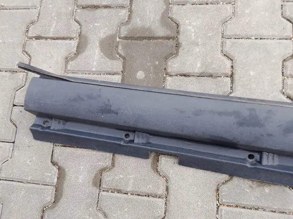 Panneau de seuil droit Volvo S60 OEM 9178762 image 3