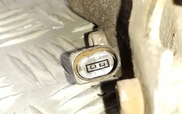 Audi A4 S4 B8 8K 2014 Mozzo ruota posteriore destro image 2