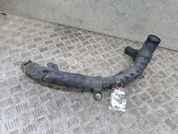 OEM 1K0145752FT Intercooler-Rohr für Skoda Octavia II image 3