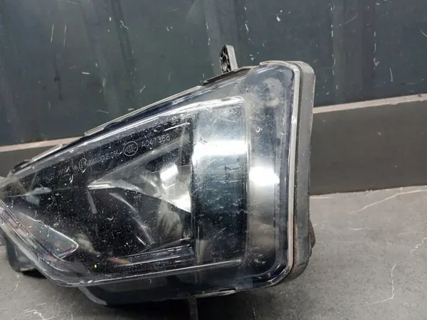 VW GOLF SPORTSVAN 510 15-20 FAROL HALÓGENO ESQUERDO OEM image 2