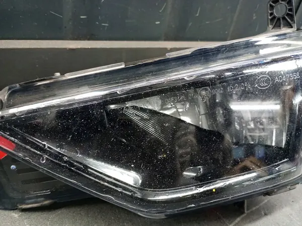 VW GOLF SPORTSVAN 510 15-20 FAROL HALÓGENO ESQUERDO OEM image 3