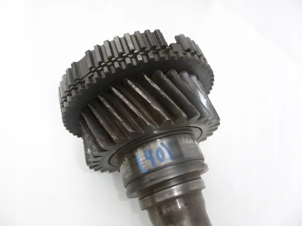 Arbre d'embrayage ZF 16S OEM 1316302085 - Occasion image 4