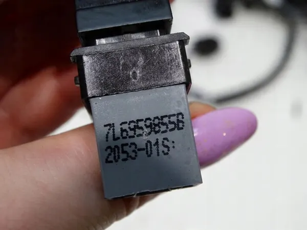 Raam Schakel Paneel BMW X5 F15 F45 F46 OEM 9513P-71 image 8