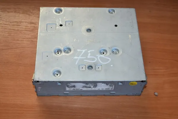 Système de navigation Audi A6 C6 OEM 4F0035056 5555 image 2