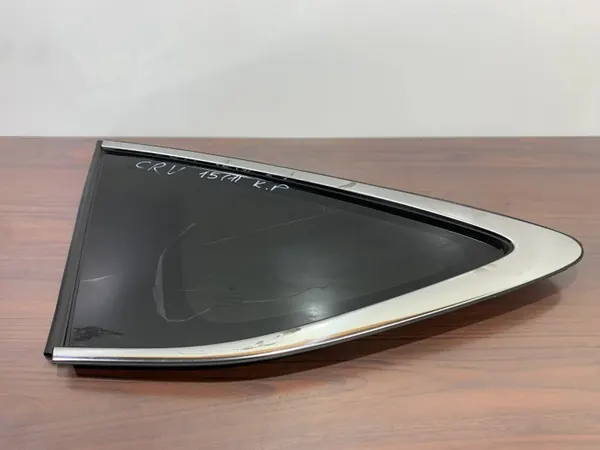 Honda Takaikkuna OEM E6 43R-00048 - Käytetty image 2