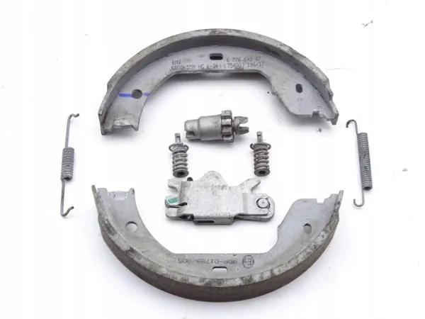 Conjunto de travões traseiro esquerdo BMW X5 F15 13-18 OEM 6776642 image 2
