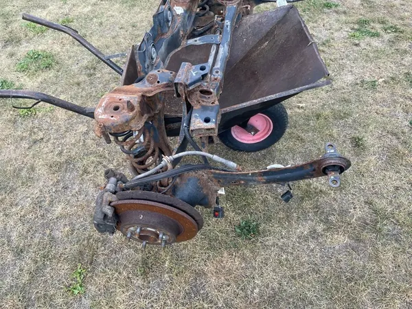 VOLVO S40 II V50 2.5 T AWD Rear Suspension image 4