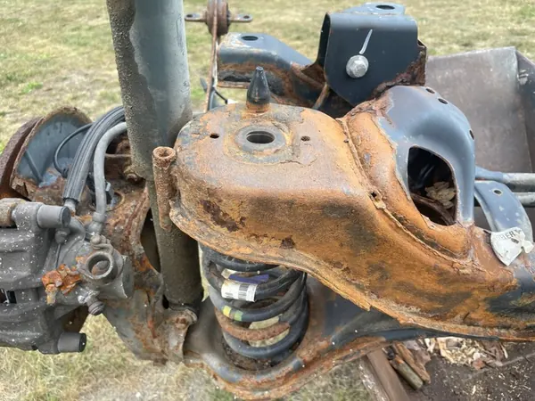 VOLVO S40 II V50 2.5 T AWD Rear Suspension image 8