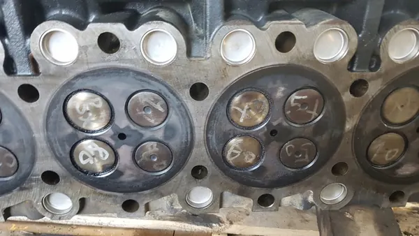 Cabeça Motor MAN OEM D2676 para TGX/TGS image 7