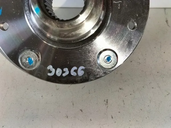 Mozzo ruota anteriore KIA CARNIVAL 99-06 OEM 0K552-33060 image 4