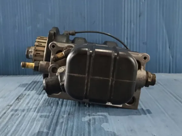 Compresseur d'air OEM 85021103 - Renault OE Occasion image 8