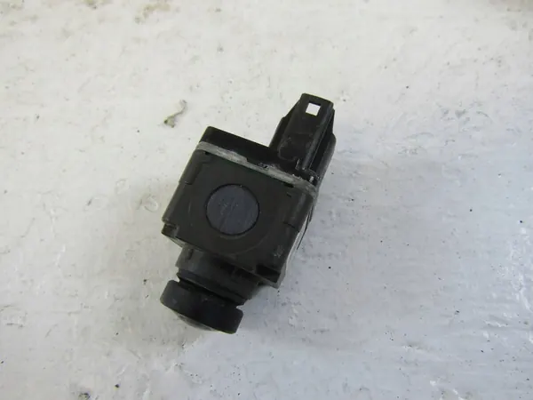 Cámara de estacionamiento Audi OE 5Q0980546A image 4