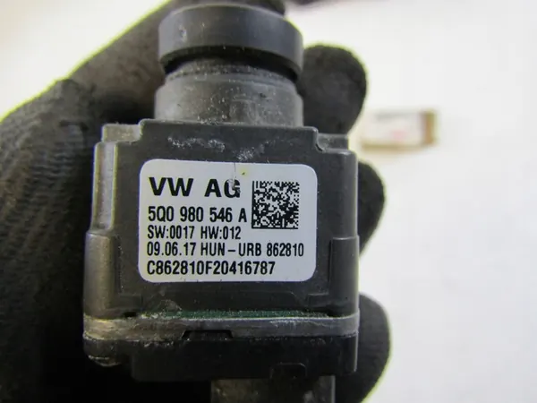 Cámara de estacionamiento Audi OE 5Q0980546A image 9