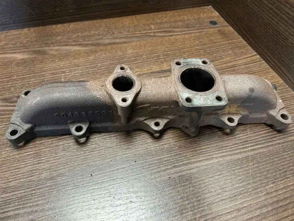 Colector de escape OEM 504335591 para Iveco Daily 3.0 image 2