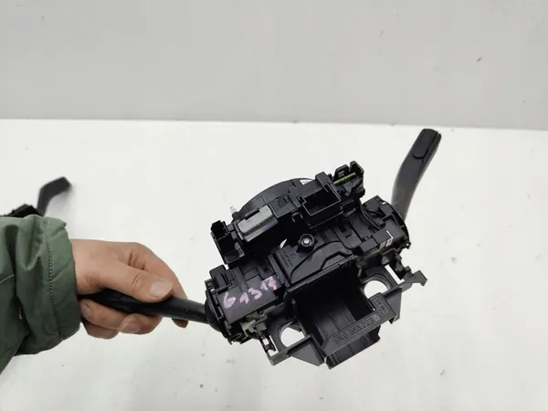 Volkswagen OE 5K0953507AC image 4