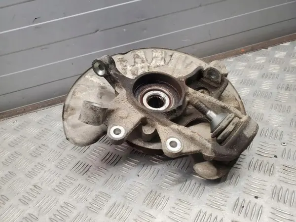 Mercedes-Benz GL X166 takapyörän navan OEM A1663670205 image 5