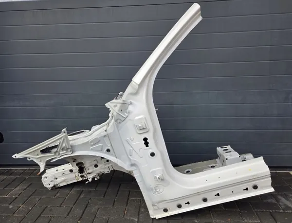 BMW X1 F48 Saia Quarto Esquerda Dianteira OEM image 2