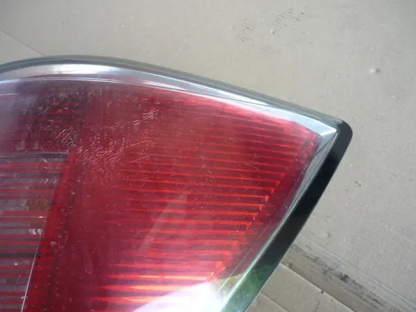 Luz trasera derecha Opel Astra H III Kombi image 5