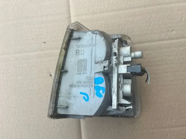 Clignotant Droit Volvo 850 1991-1994 image 2
