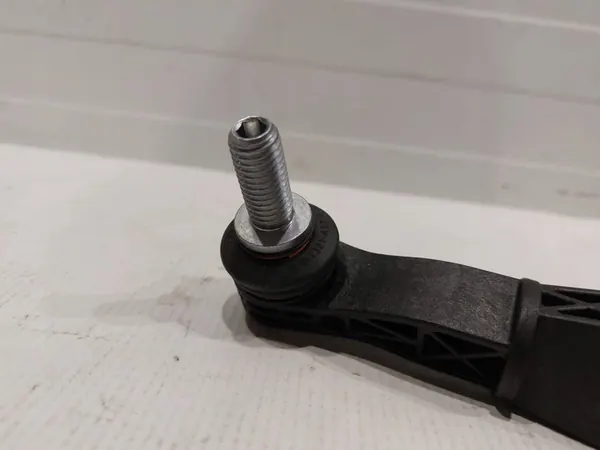 Collegamento stabilizzatore anteriore destro GM Camaro 2016+ OEM image 4