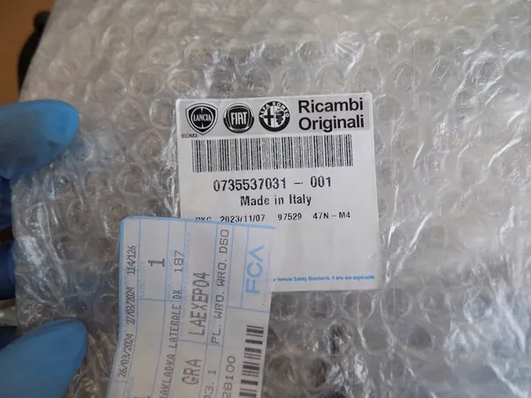 Griglia paraurti anteriore destra FIAT PANDA III 735520660 image 5