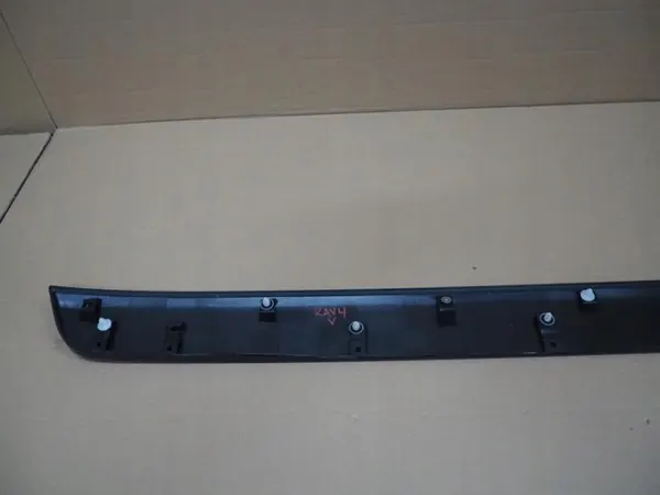 OEM 7680242140 Garniture Bas Hayon Toyota RAV4 V image 6