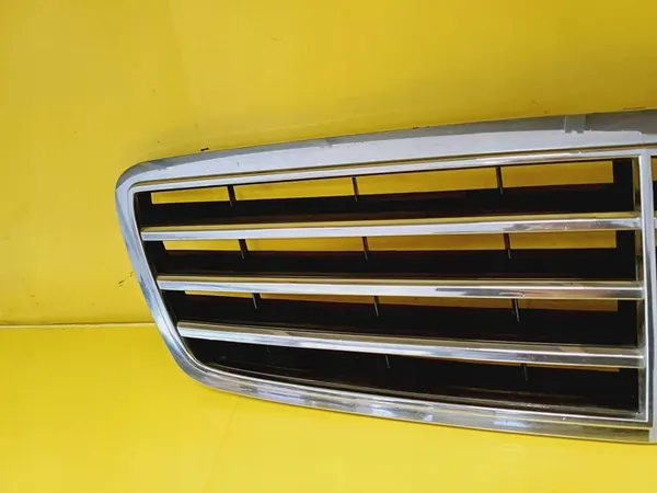 GRIGLIA CROMATA MERCEDES W203 FL KOMBI A2038800223 image 2